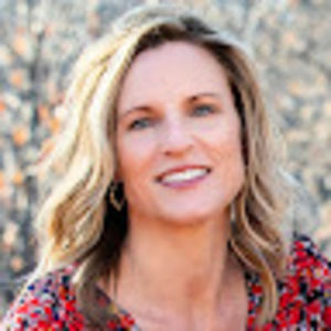 Meet your Posher, Angie